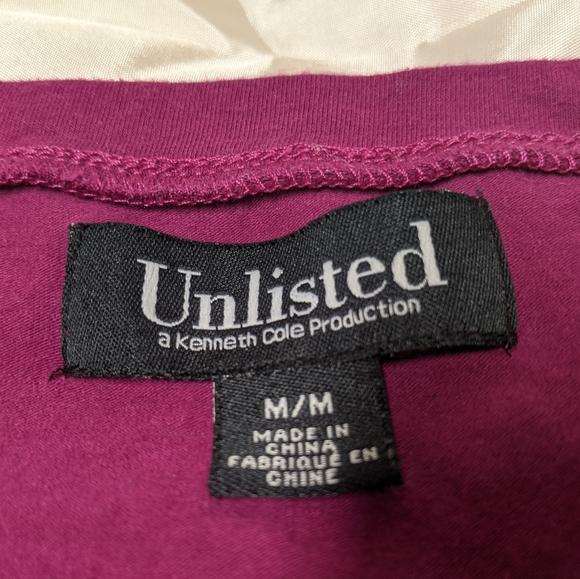 5/$25 Magenta Sleeveless blouse - Picture 3 of 4